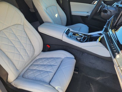 2027 BMW X6 xDrive40i