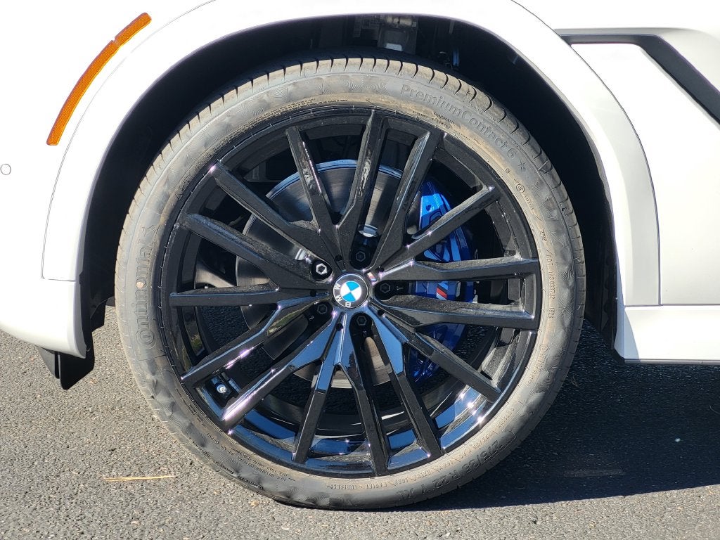 2027 BMW X6 xDrive40i