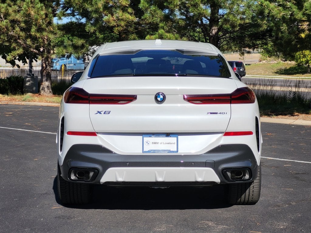 2027 BMW X6 xDrive40i