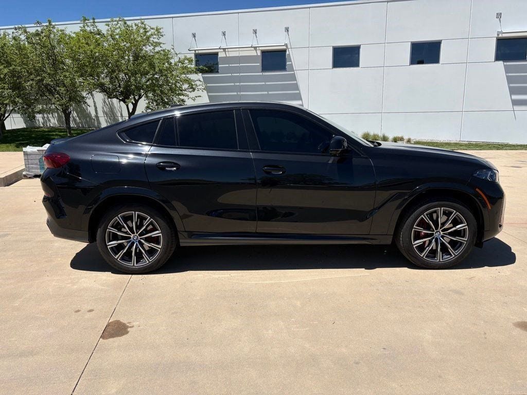 2025 BMW X6 xDrive40i