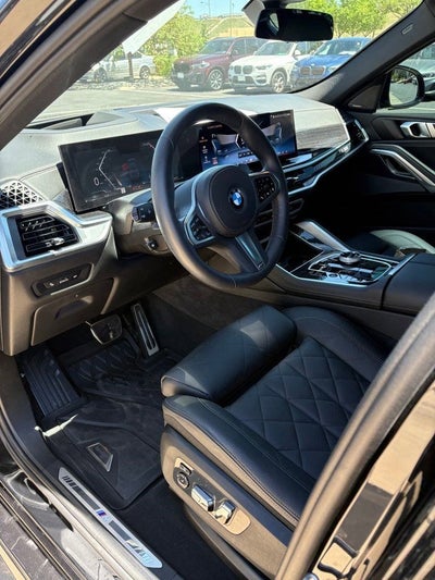 2025 BMW X6 xDrive40i