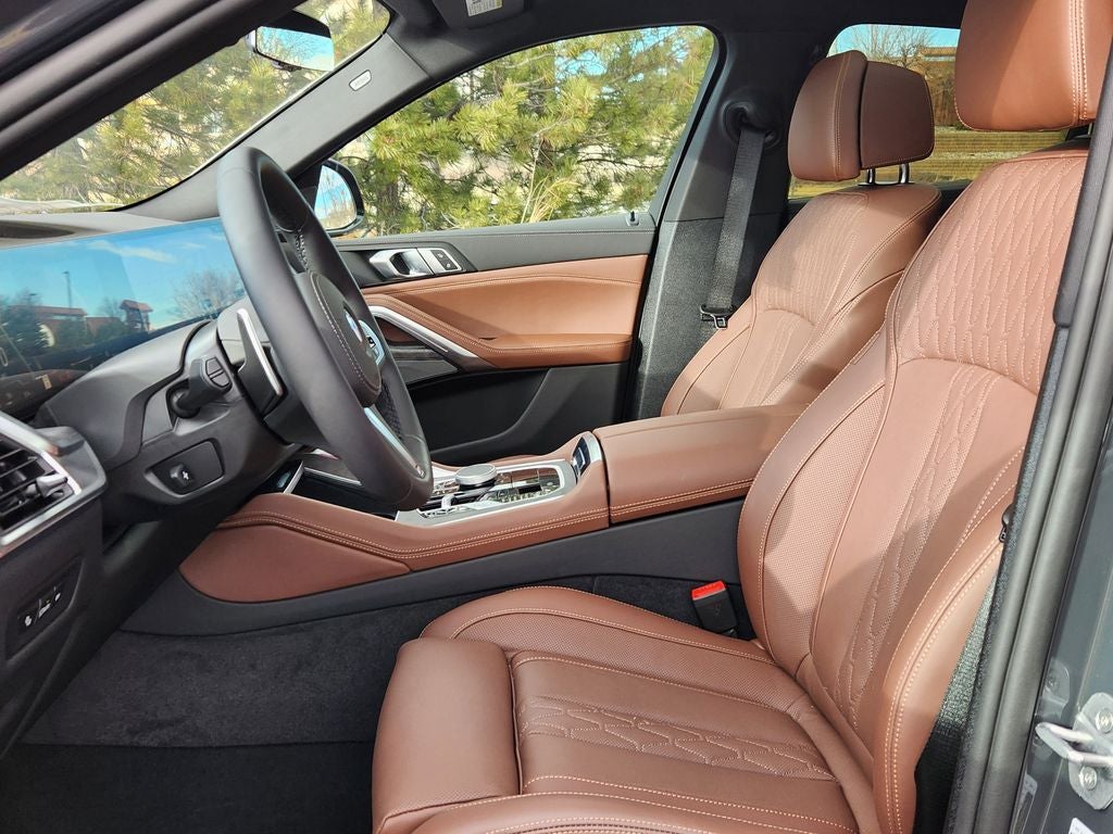 2026 BMW X6 xDrive40i