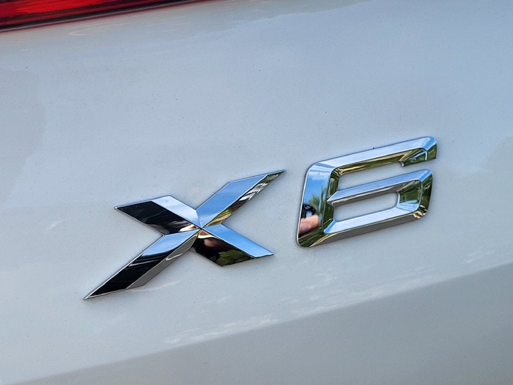 2027 BMW X6 xDrive40i