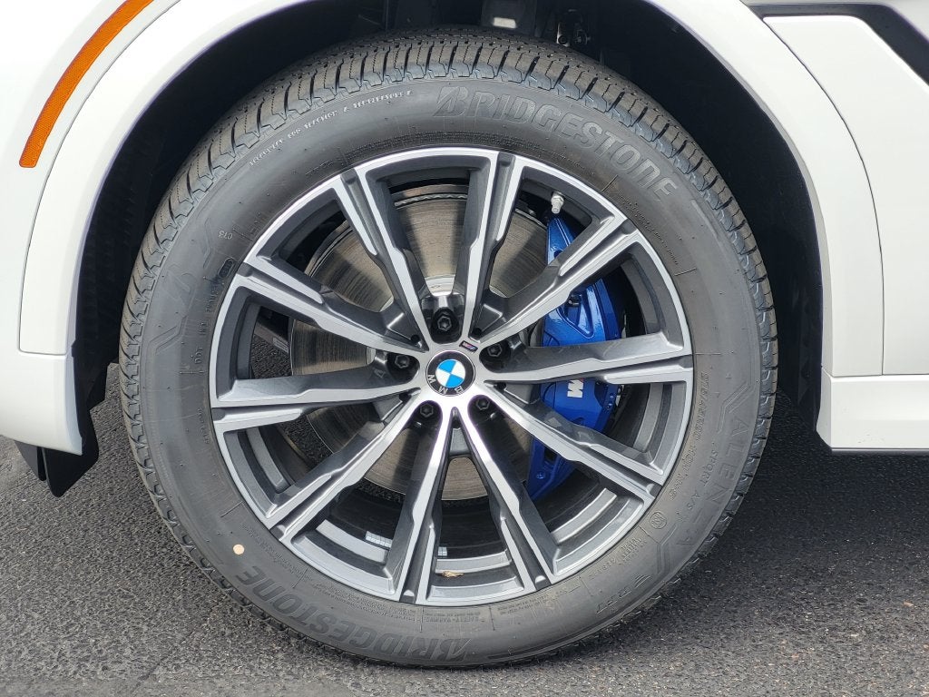 2027 BMW X6 xDrive40i