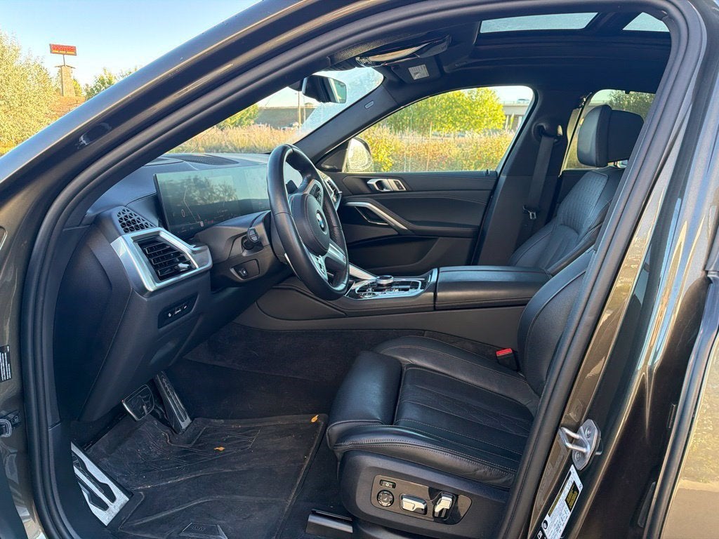 2024 BMW X6 xDrive40i