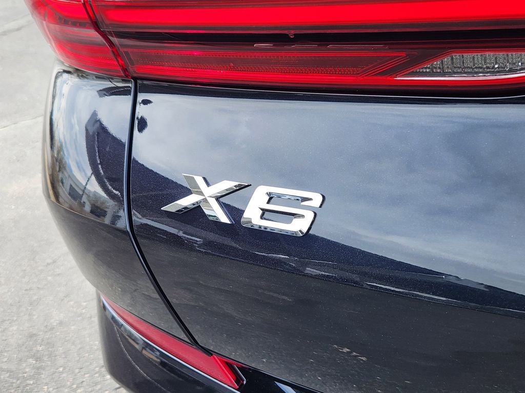 2026 BMW X6 xDrive40i