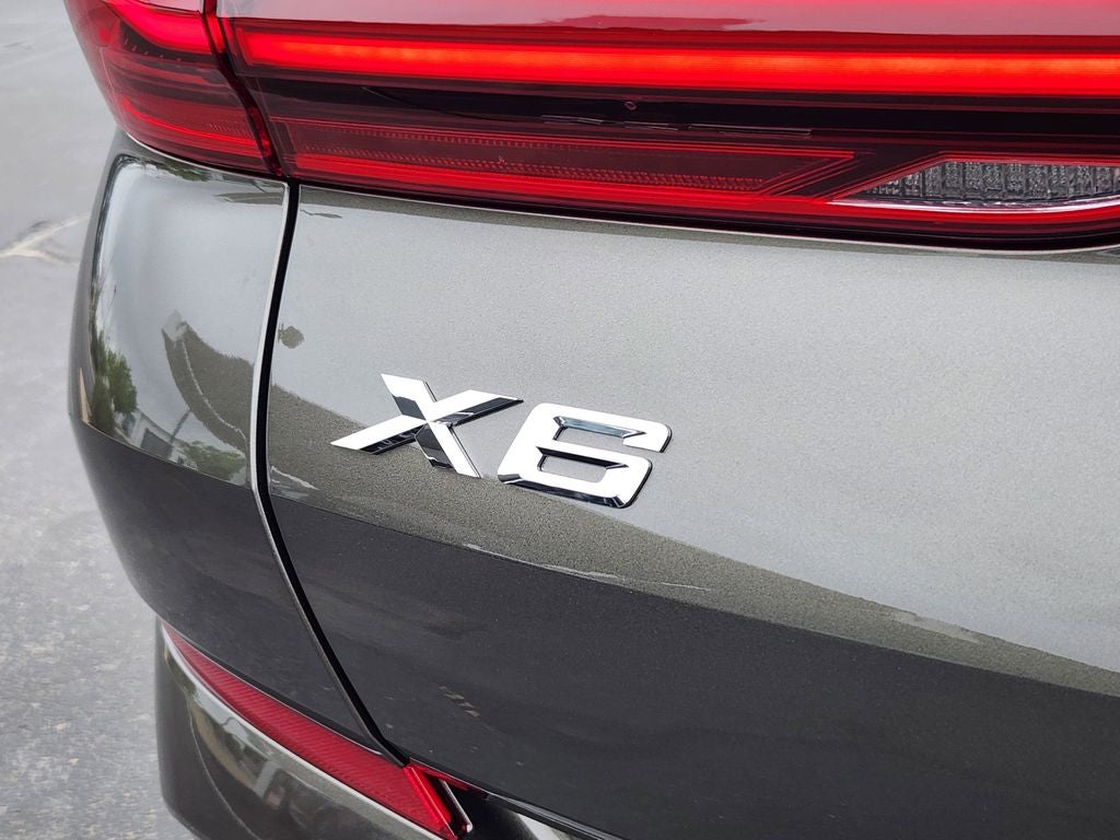 2026 BMW X6 xDrive40i