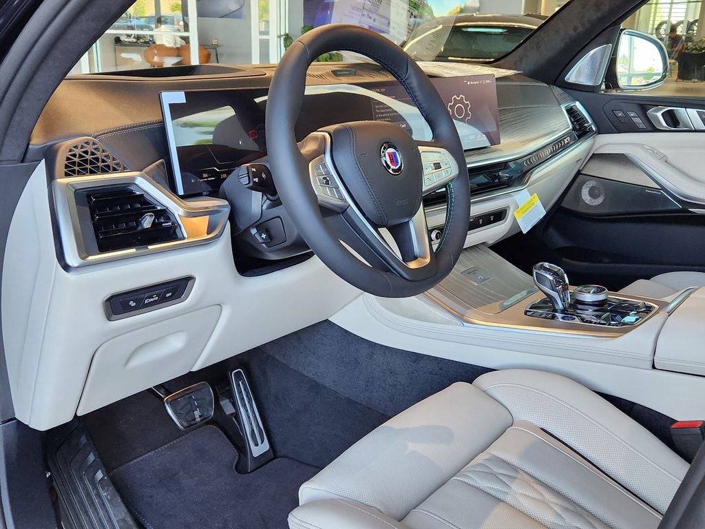 2026 BMW X7 ALPINA XB7