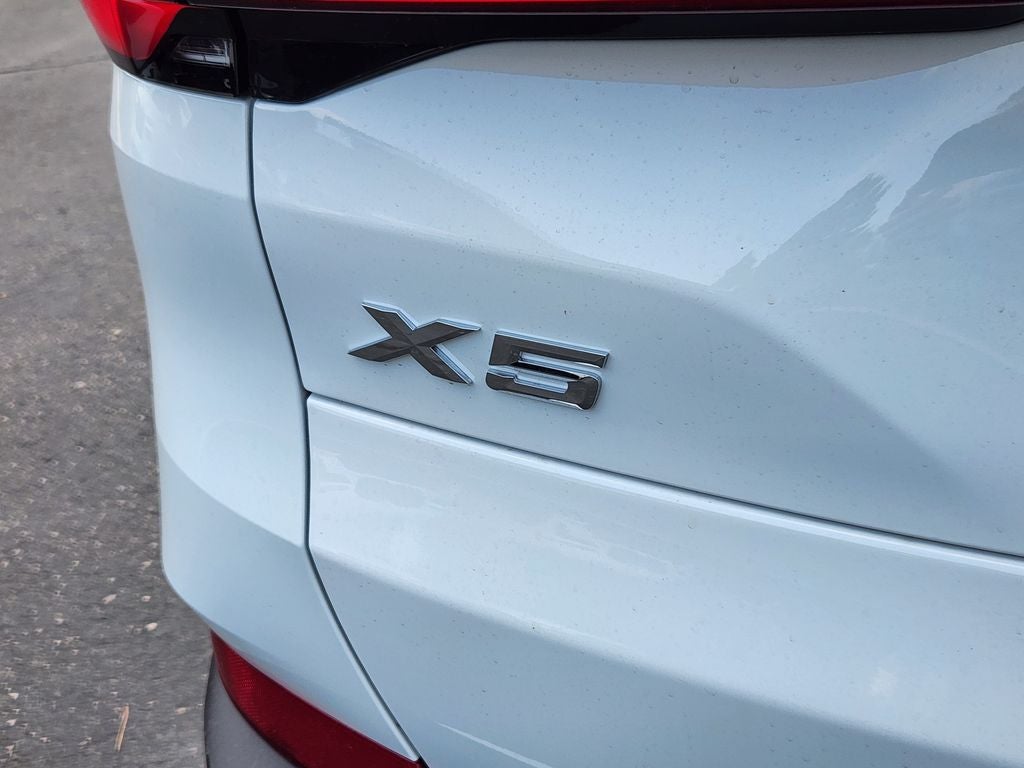 2026 BMW X5 xDrive50e