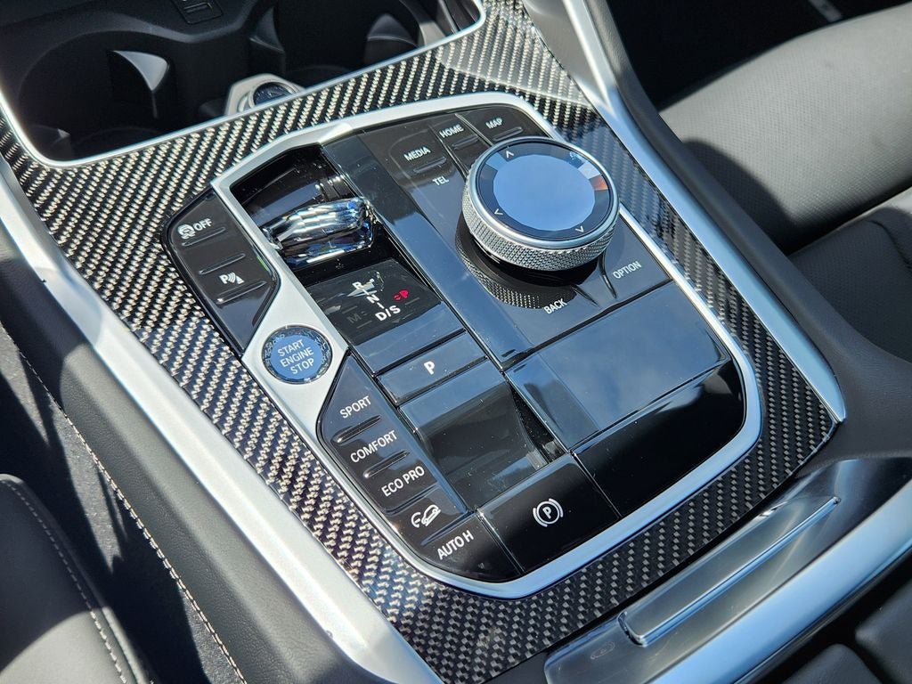 2027 BMW X6 M60i