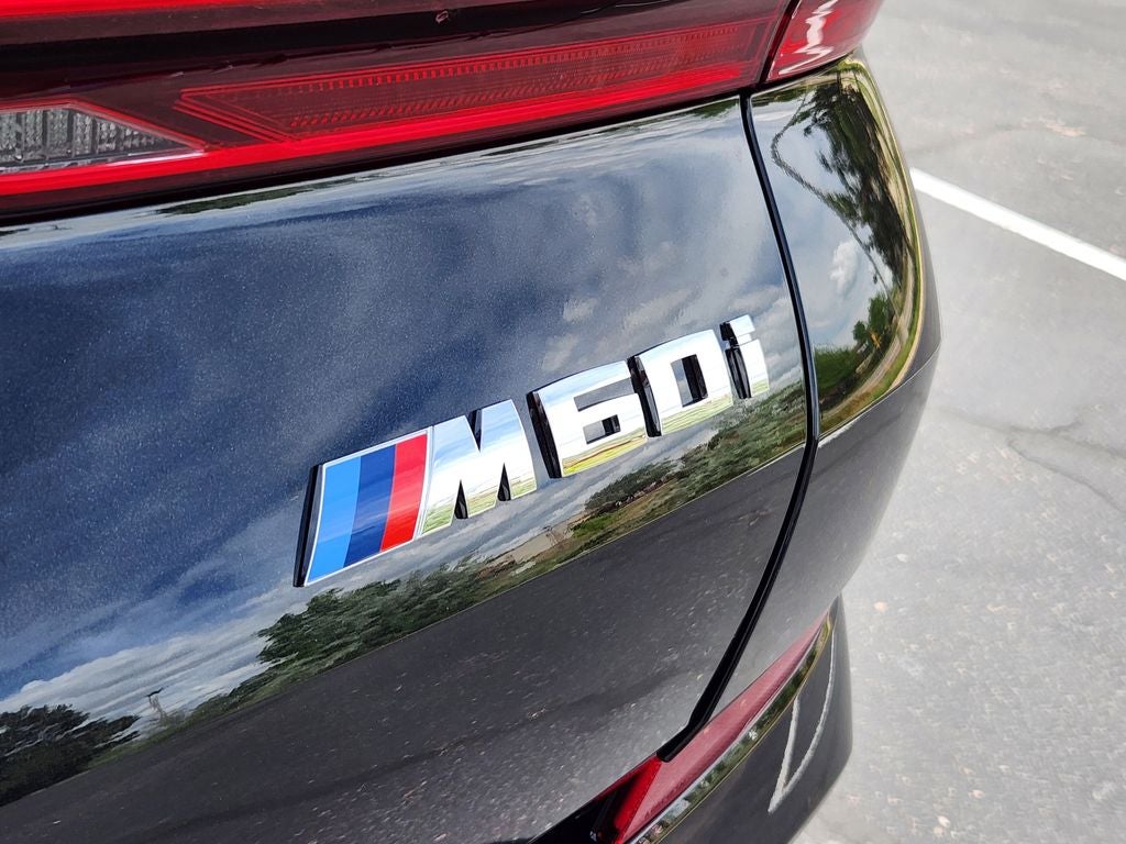 2027 BMW X6 M60i
