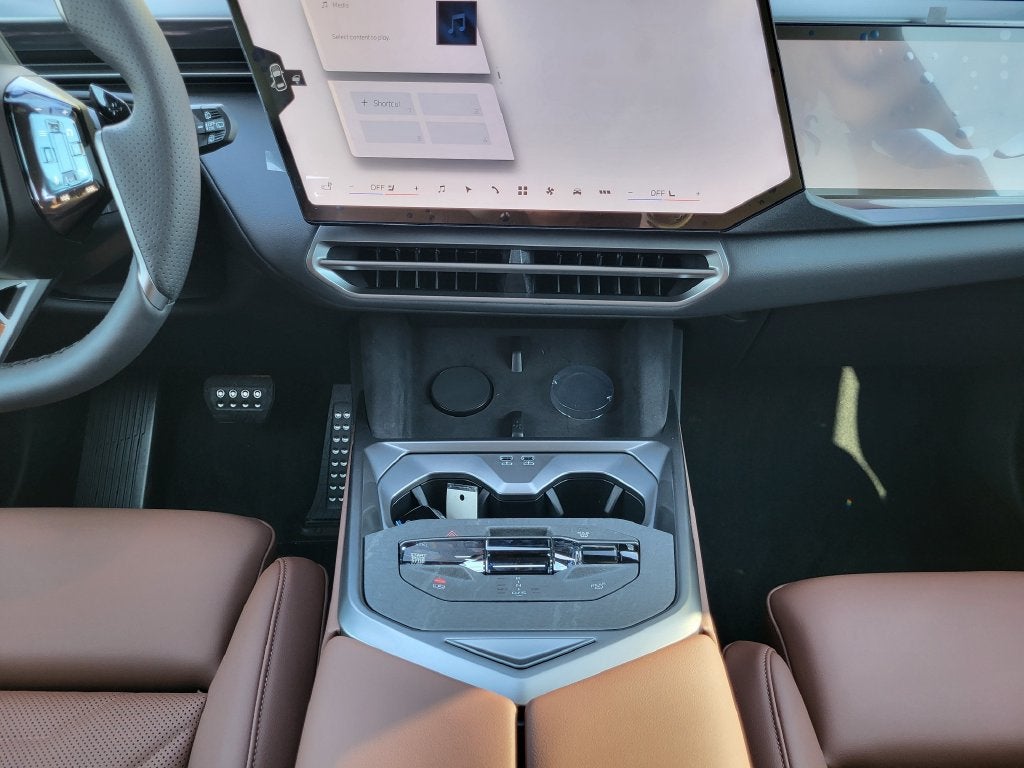 2027 BMW X5 40 xDrive