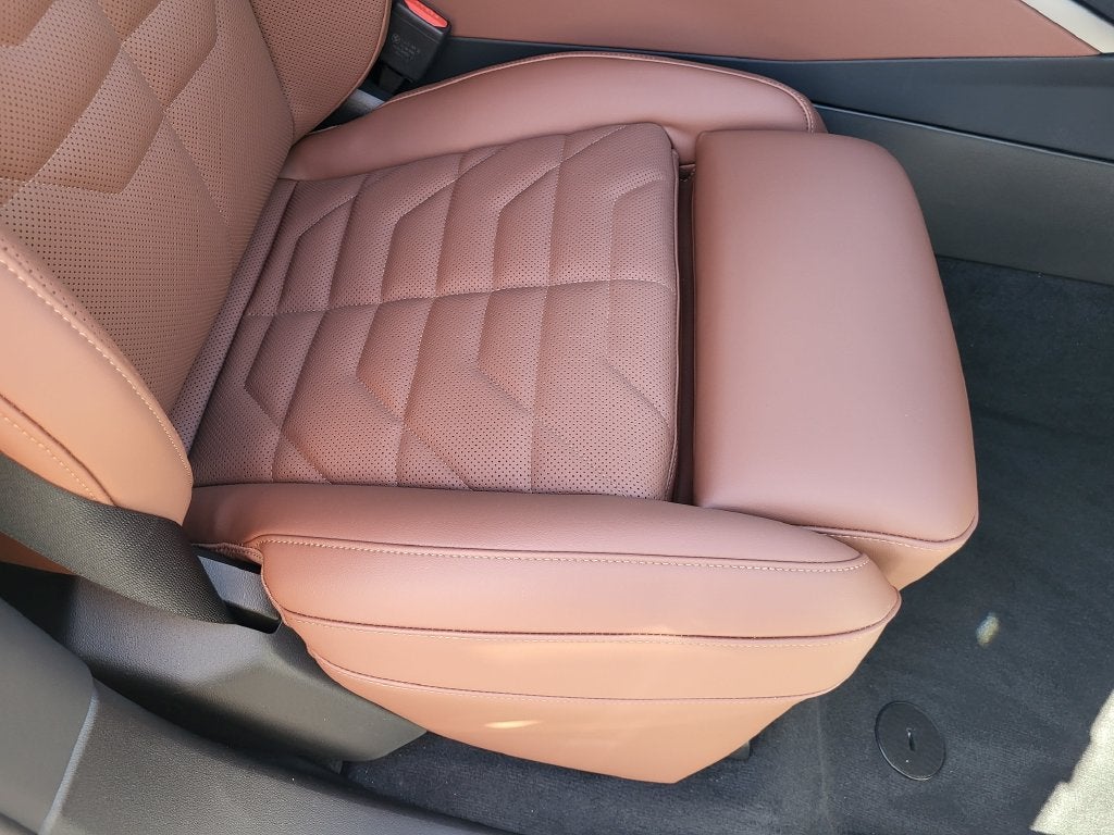 2027 BMW X5 40 xDrive