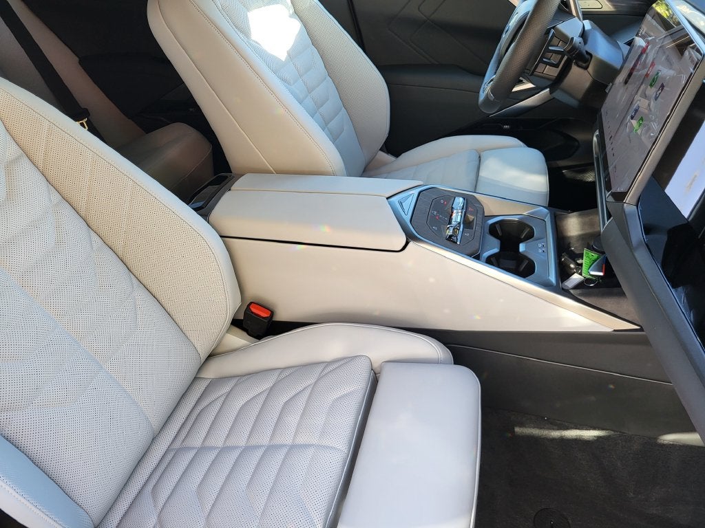 2027 BMW X5 40 xDrive