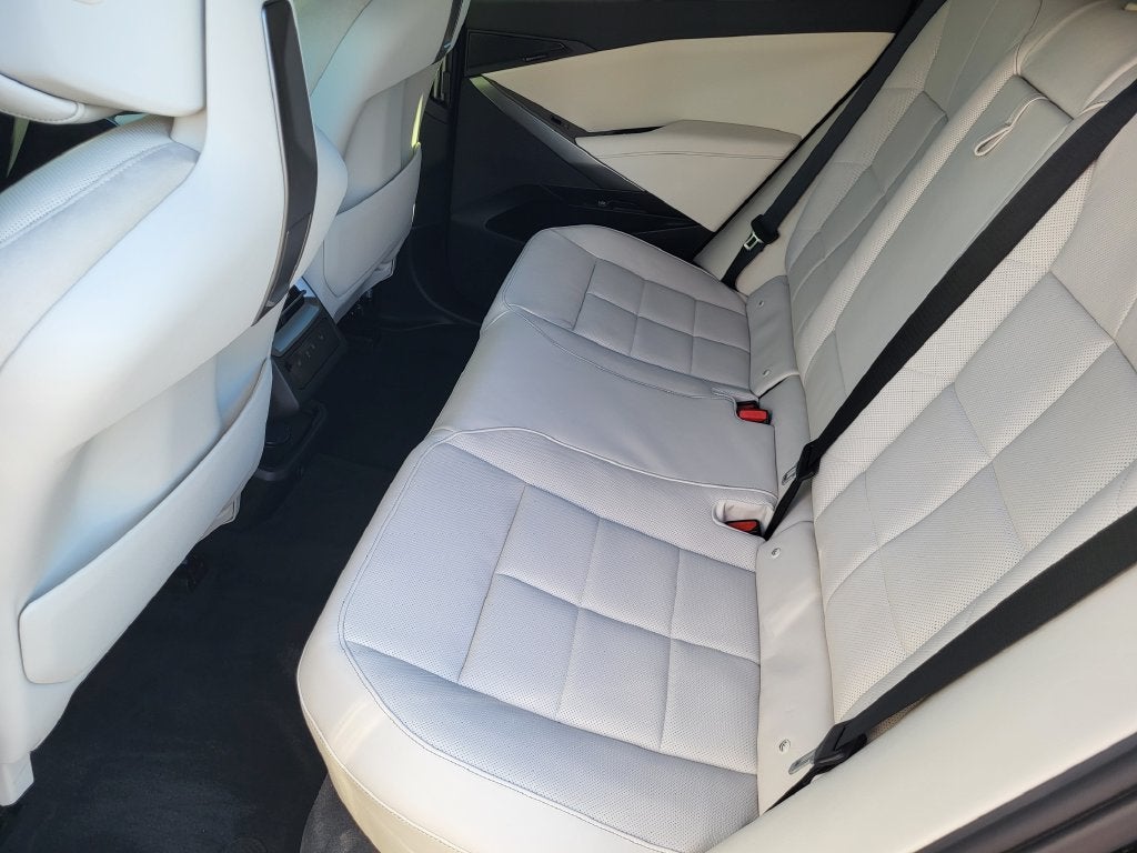 2027 BMW X5 40 xDrive