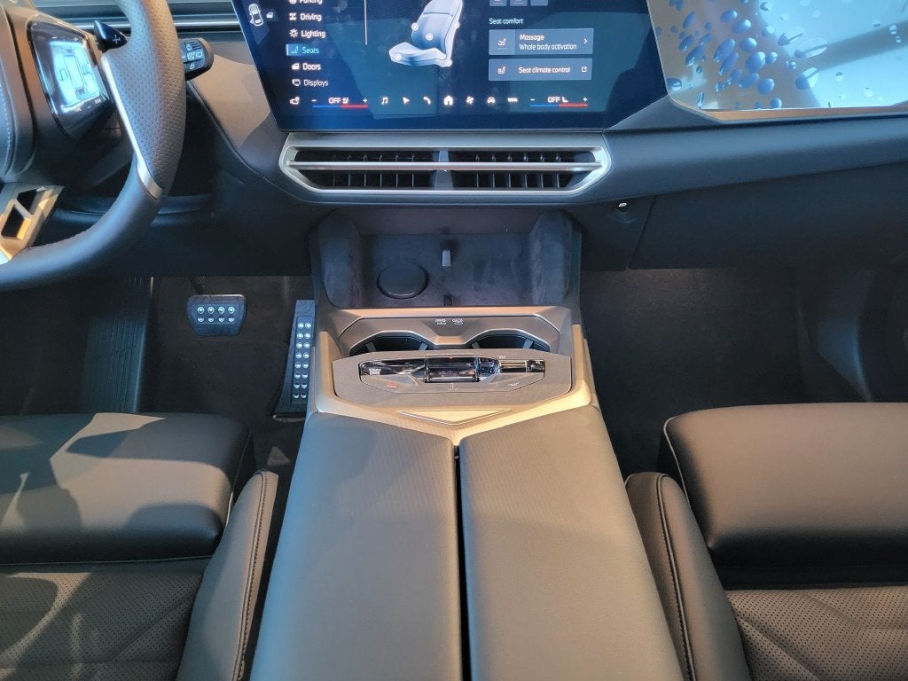 2027 BMW X5 Base