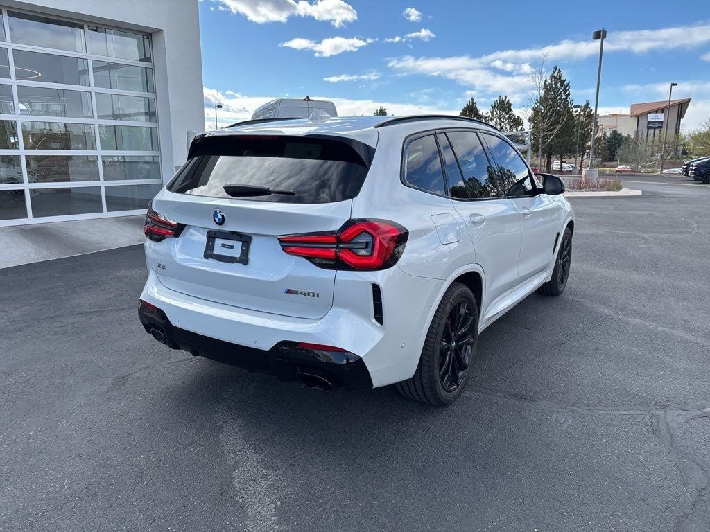 2024 BMW X3 M40i