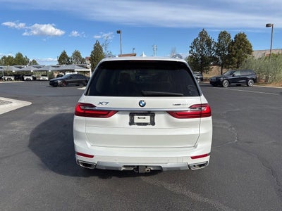 2022 BMW X7 xDrive40i