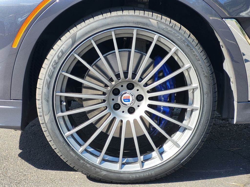 2022 BMW X7 ALPINA XB7
