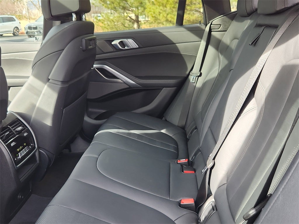 2021 BMW X6 xDrive40i