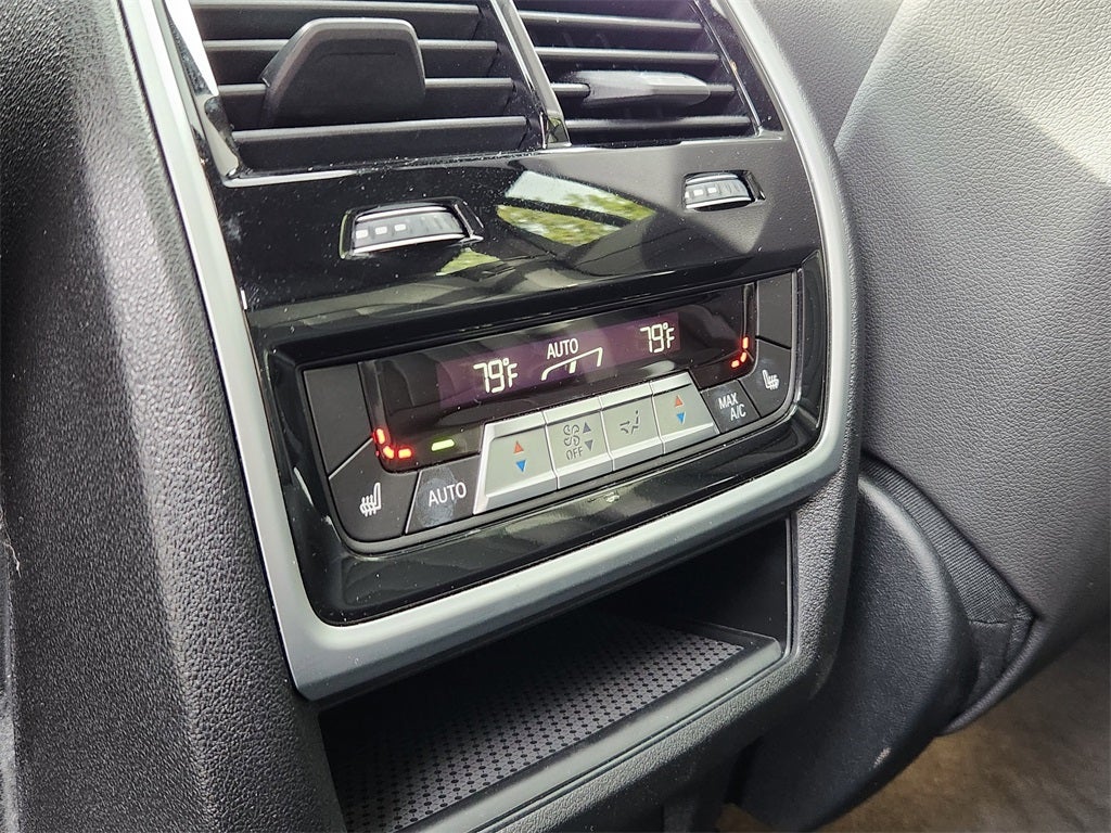 2021 BMW X6 xDrive40i