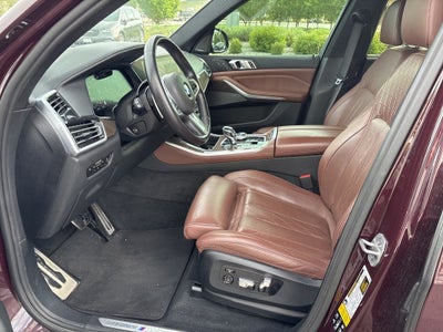 2021 BMW X5 M50i