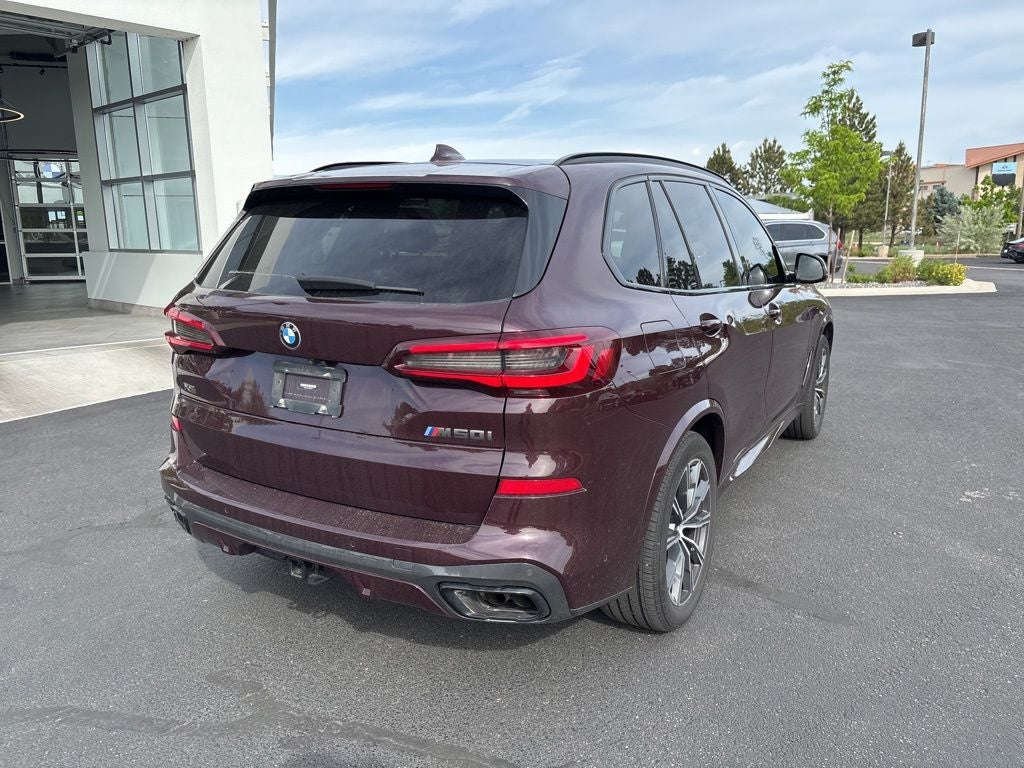 2021 BMW X5 M50i