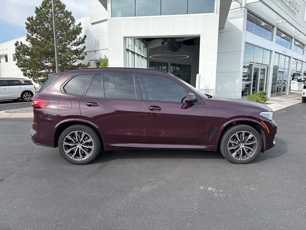 2021 BMW X5 M50i