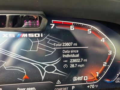 2022 BMW X5 M50i