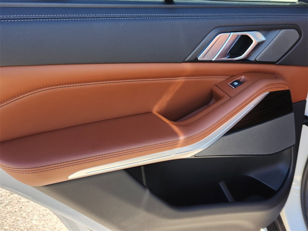 2023 BMW X5 xDrive45e