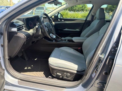 2022 Kia K5 EX