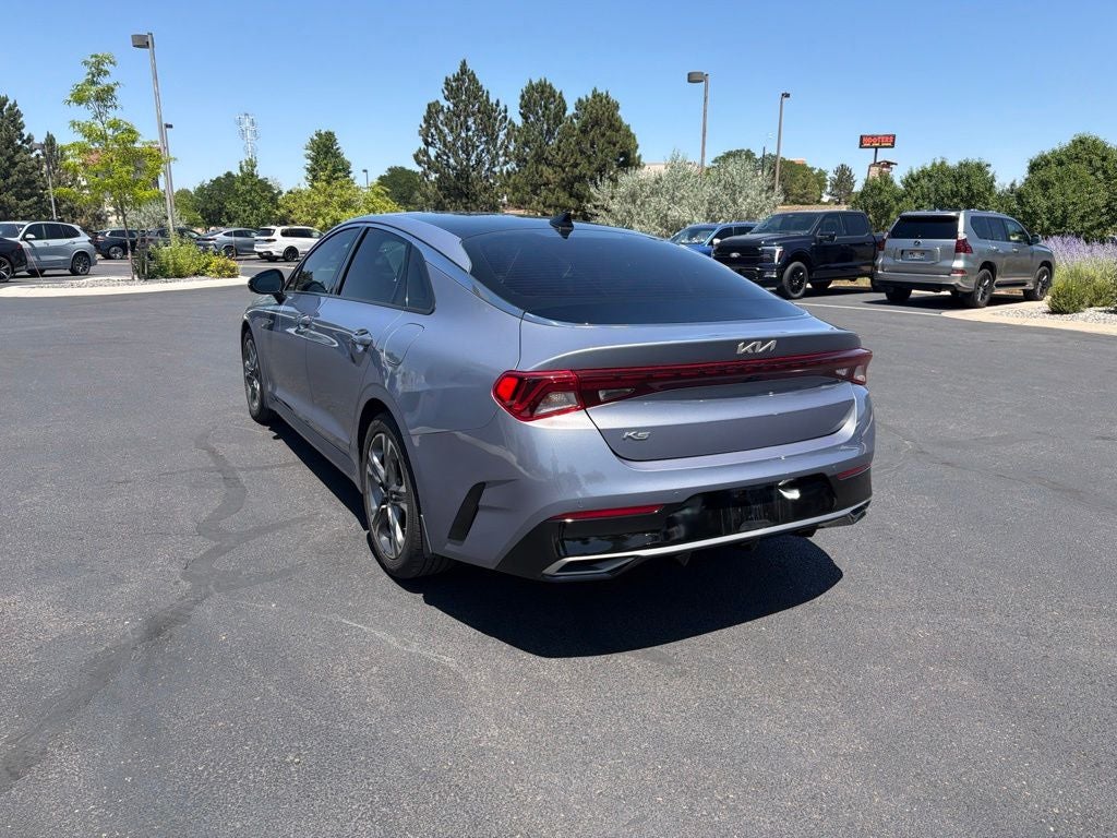2022 Kia K5 EX