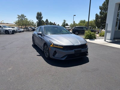 2022 Kia K5 EX
