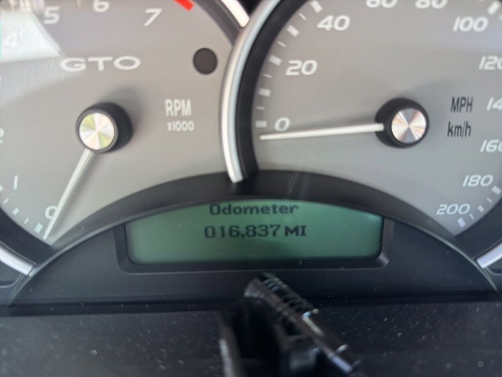 2006 Pontiac GTO Base