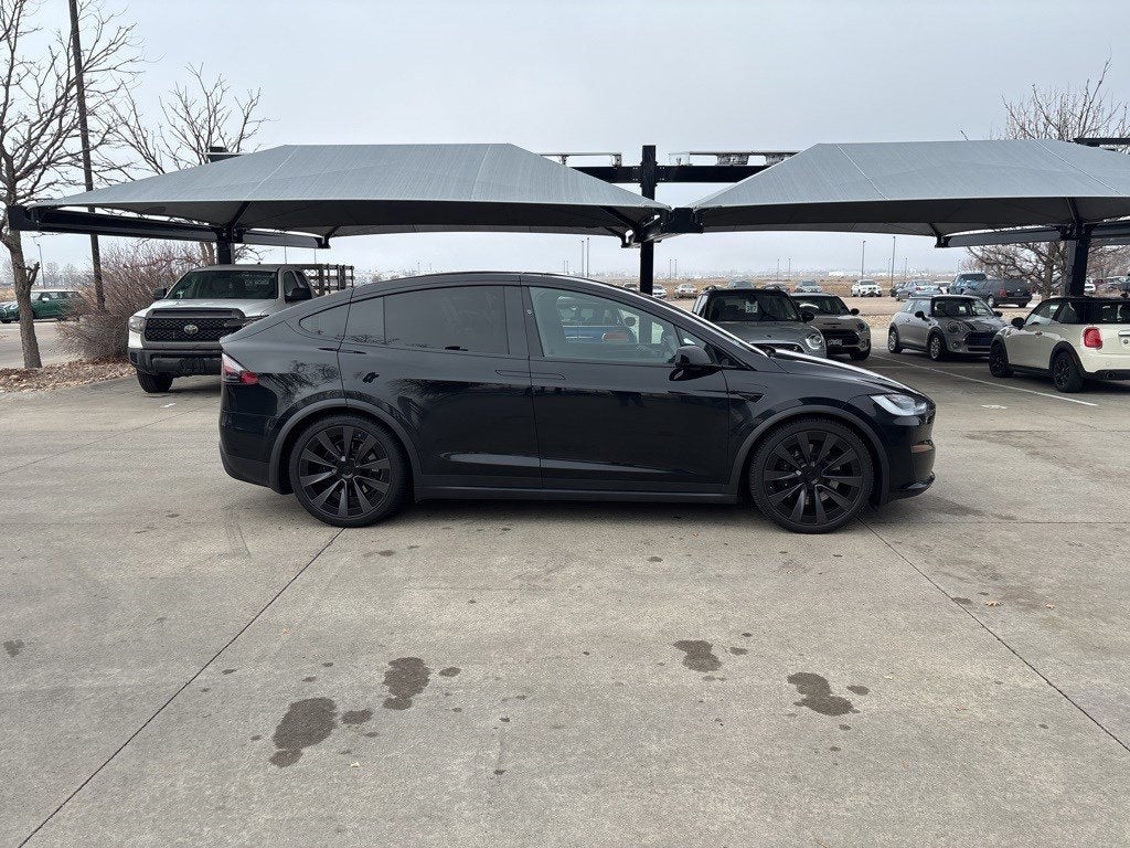 2022 Tesla Model X Base
