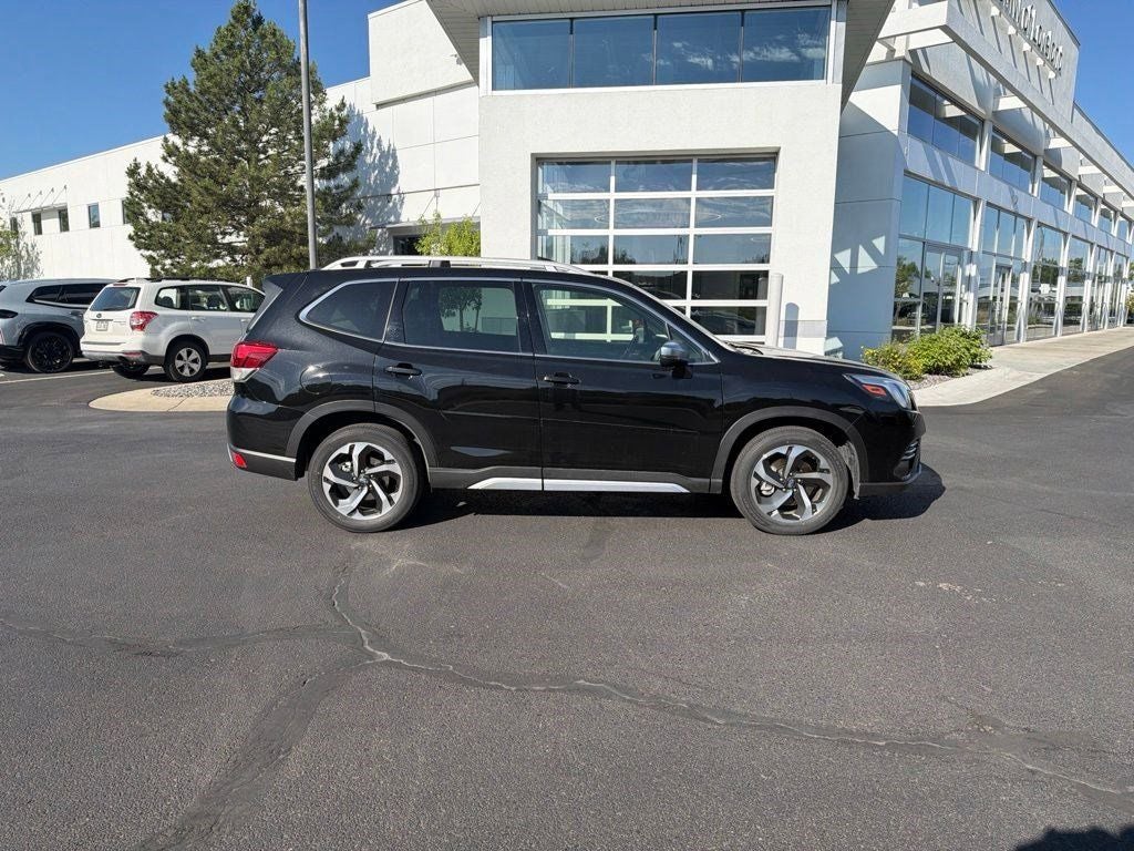 2023 Subaru Forester Touring