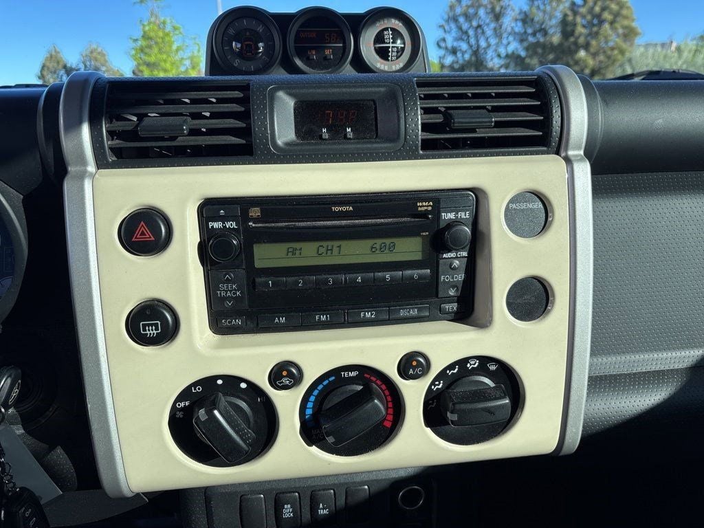 2008 Toyota FJ Cruiser Base