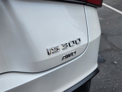 2023 Lexus IS 300