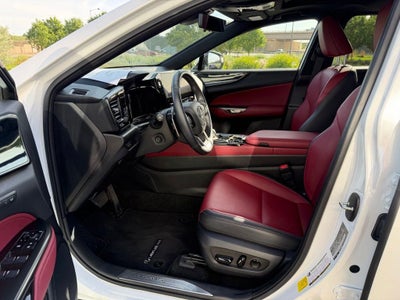 2025 Lexus NX 350h Premium