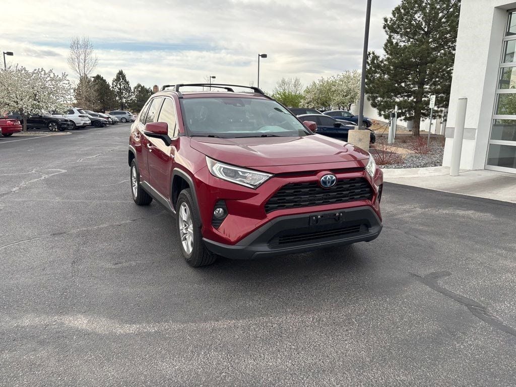 2020 Toyota RAV4 Hybrid XLE