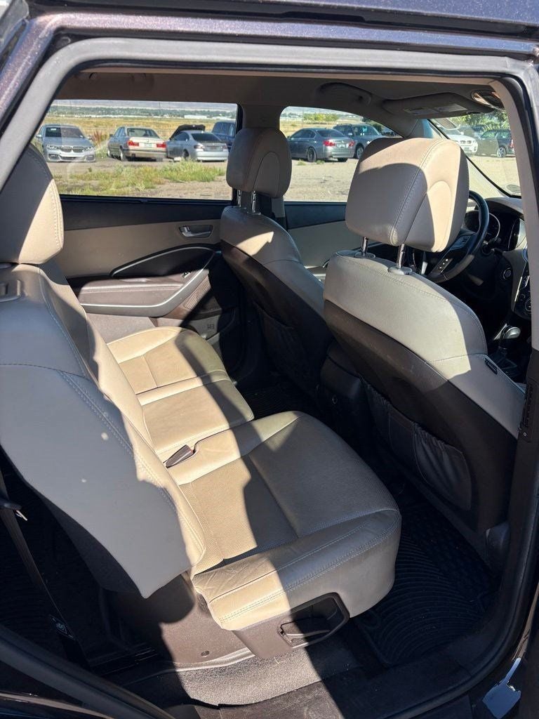 2017 Hyundai Santa Fe SE