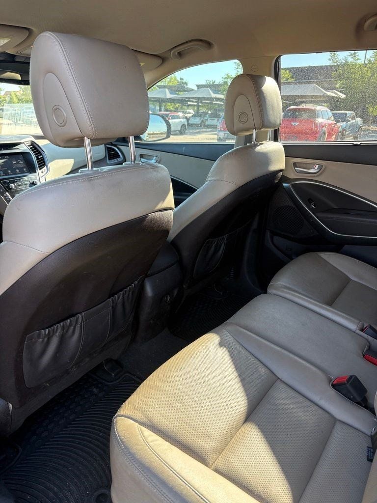 2017 Hyundai Santa Fe SE