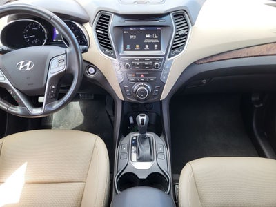 2017 Hyundai Santa Fe SE