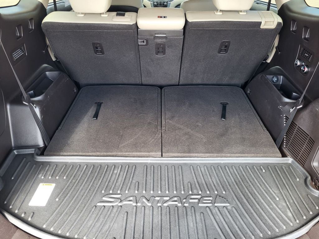 2017 Hyundai Santa Fe SE