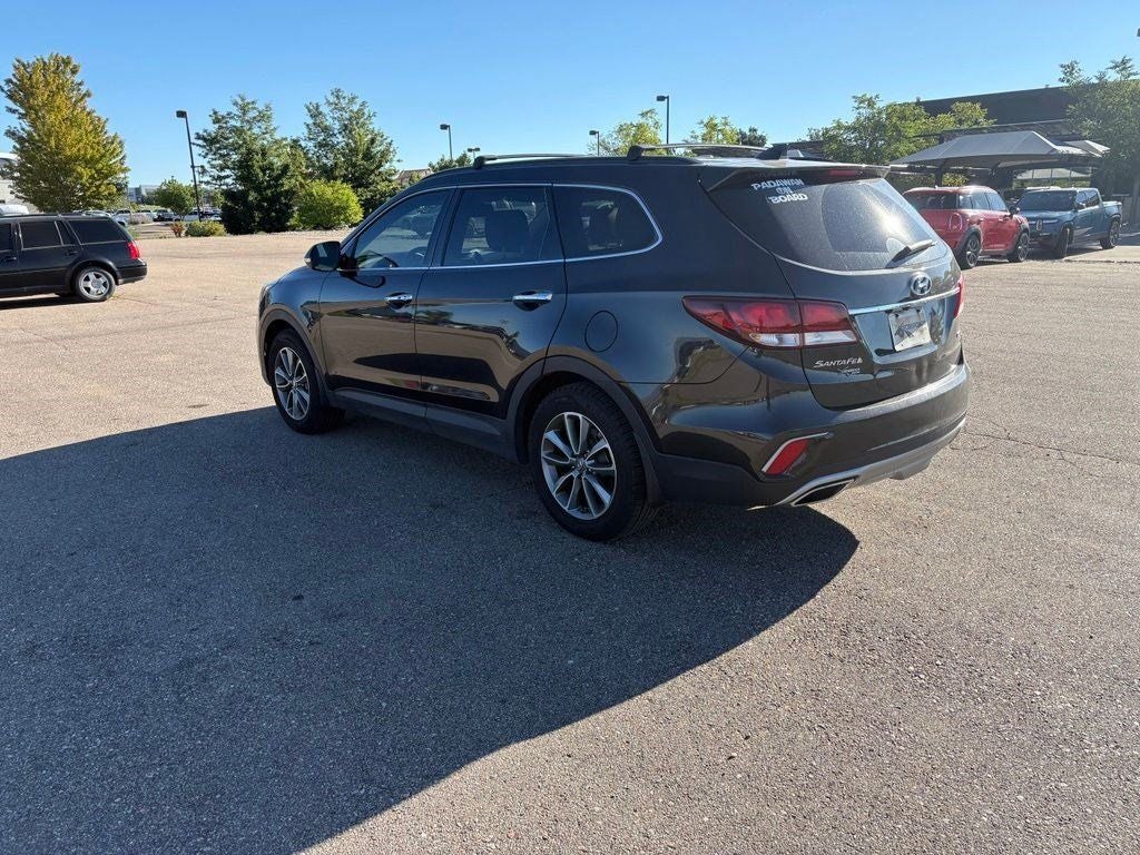 2017 Hyundai Santa Fe SE