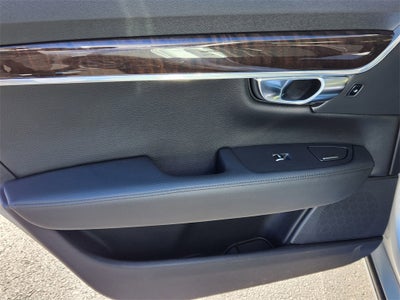 2018 Volvo S90 T5 Momentum