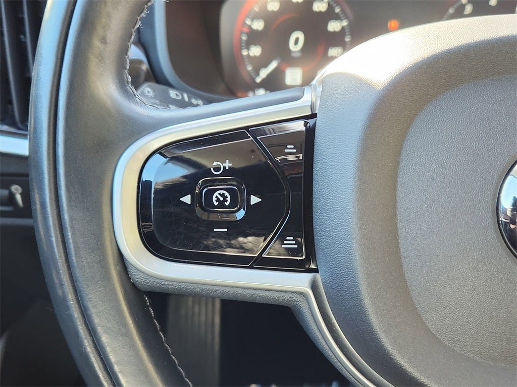 2018 Volvo S90 T5 Momentum