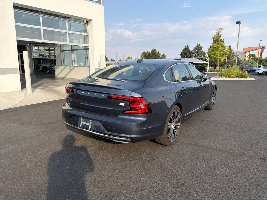 2024 Volvo S90 Recharge Plug-In Hybrid Ultimate