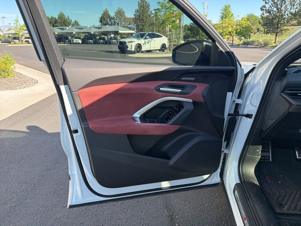 2025 Audi SQ5 3.0T Prestige quattro
