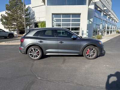 2022 Audi SQ5 Prestige quattro